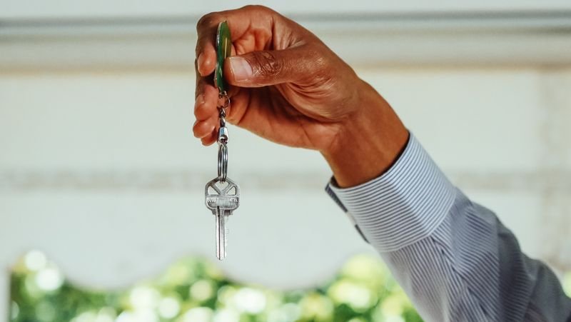 Renting vs Buying a Home