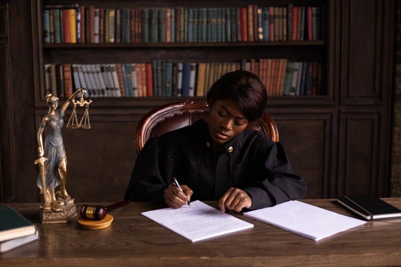 Wrongful Death Lawsuits: Who Can Sue, What You Can Recover, and How to File
